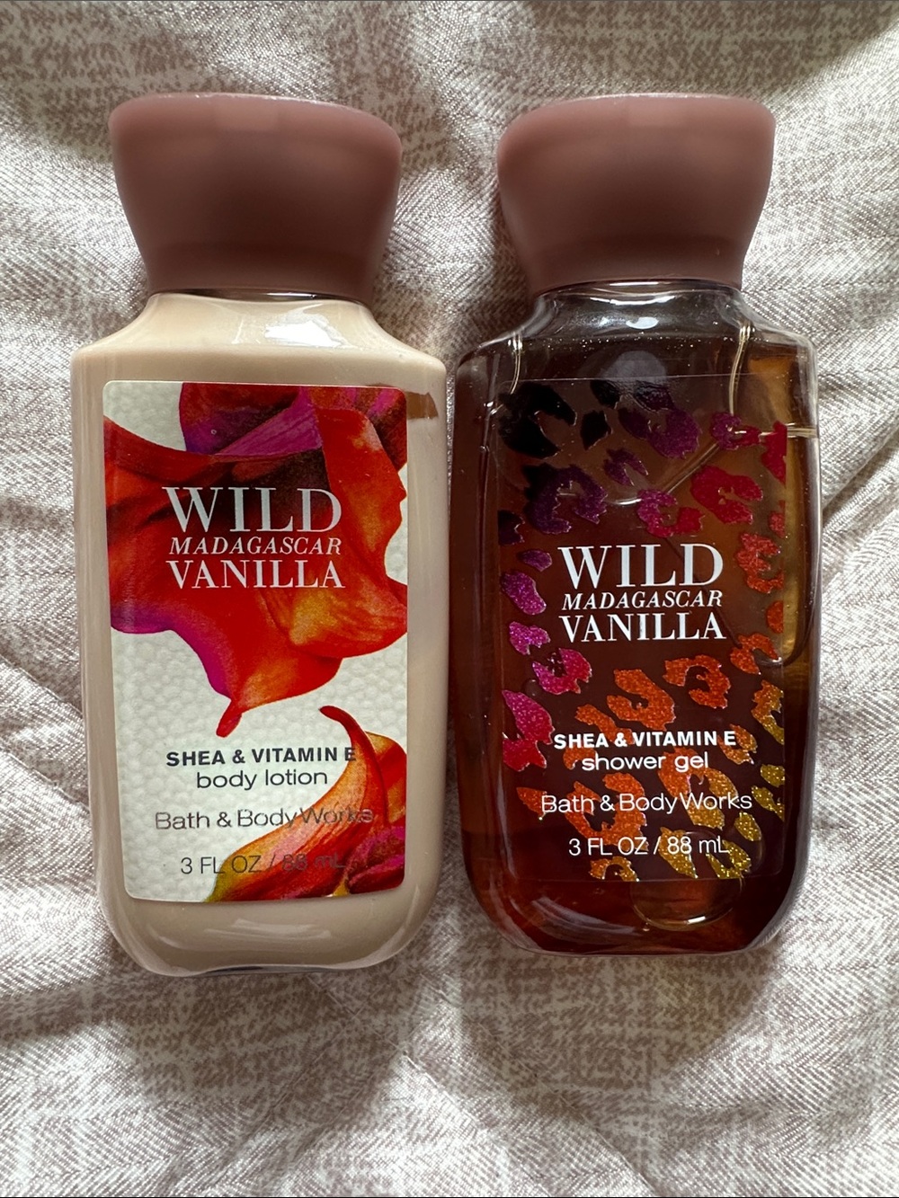 Bath & Body Works Wild Madagascar Vanilla Lotion & Shower Gel - Cream & Brown